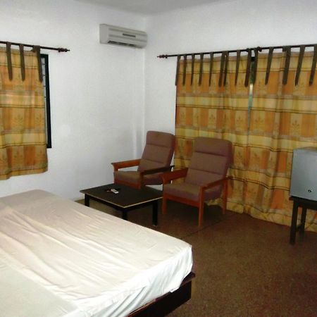 Eden Lodge Cape Coast Εξωτερικό φωτογραφία